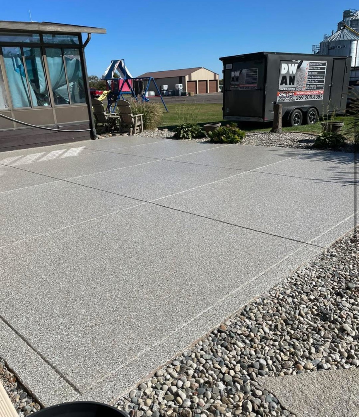 Outdoor patio coated with flake epoxy